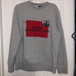 Brand new men’s H&M sweatshirt